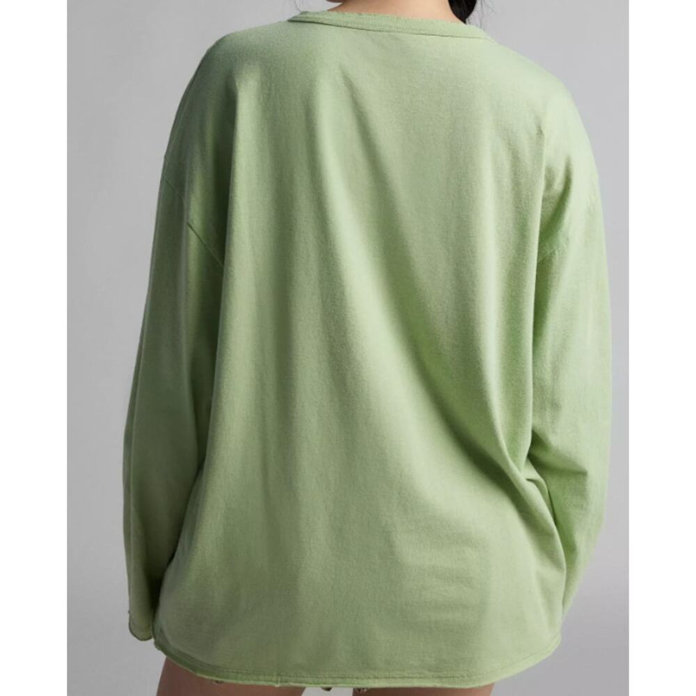 URBAN OUTFITTERS Med Varsity Vintage Sporty Graphic V-Neck Long Sleeve Tee Green - Picture 5 of 13